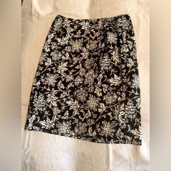 Talbot Pencil skirt - Picture 1 of 3